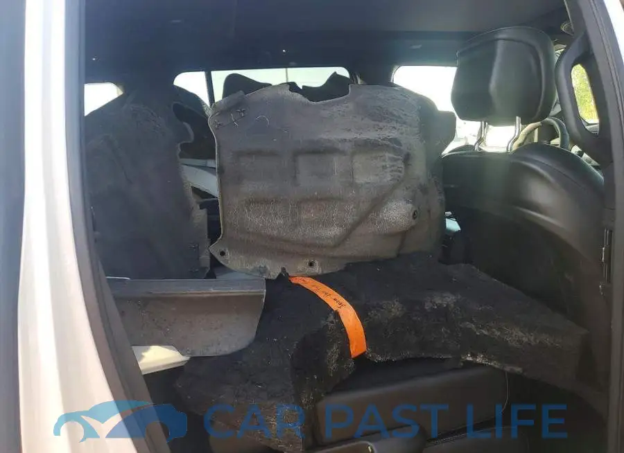 1C4SJVBP6RS159412# 10