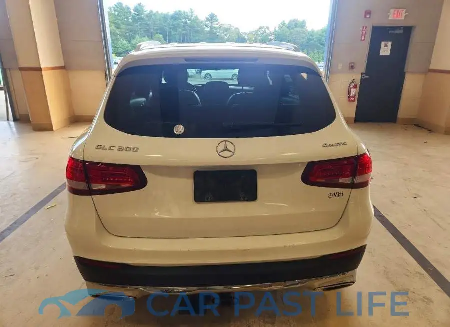 WDC0G4KB7JV022965# 6