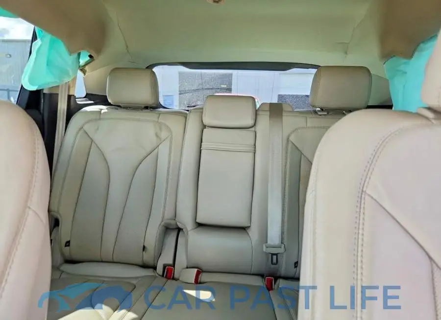 2LMPJ6KR2HBL28427# 10