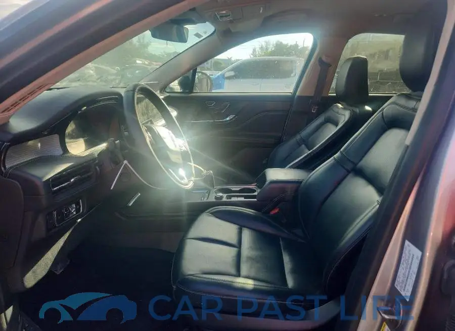 5LMCJ1CA2PUL19870# 7