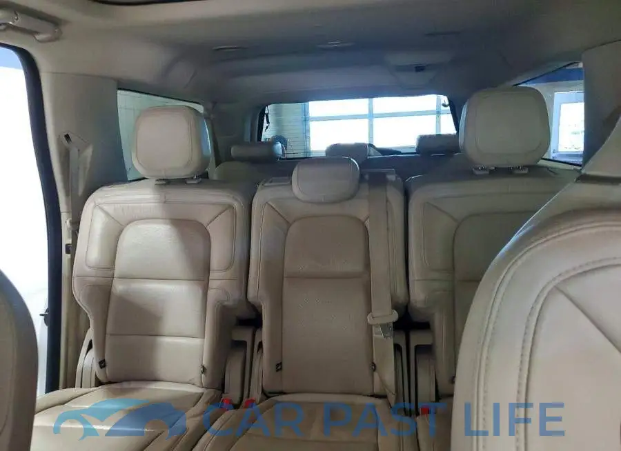 5LMJJ3LT2LEL22857# 10