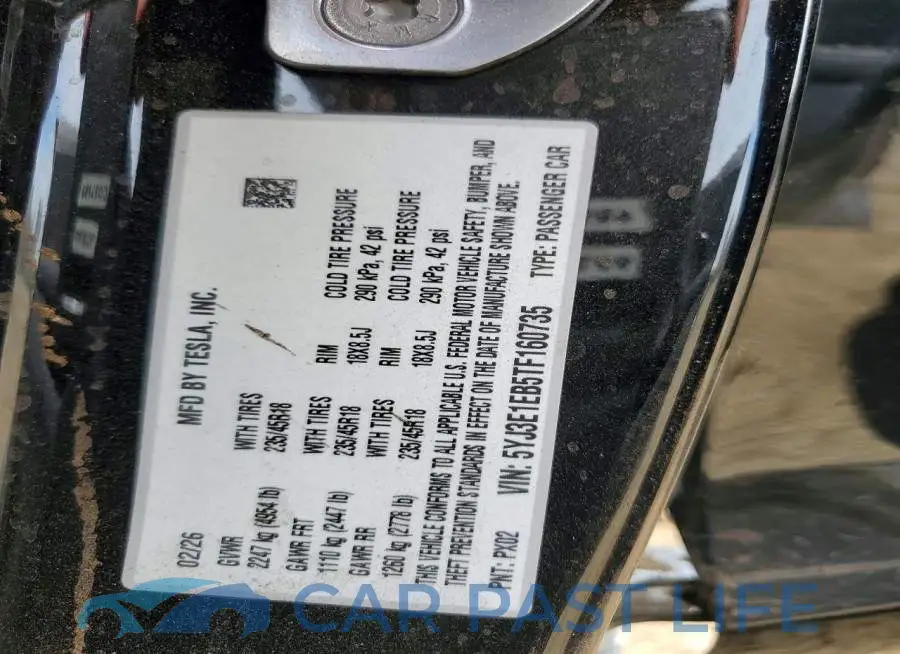 5YJ3E1EB5TF160735# 13