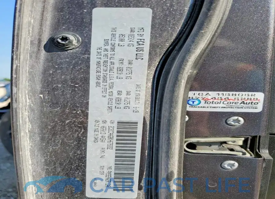 2C3CCAAG8KH679332# 12