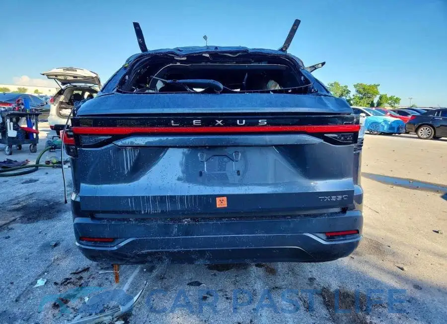 5TDAAAA61RS010007# 6