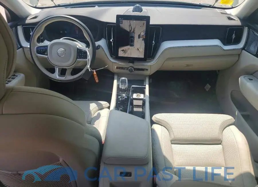YV4H60RM4T1300577# 8