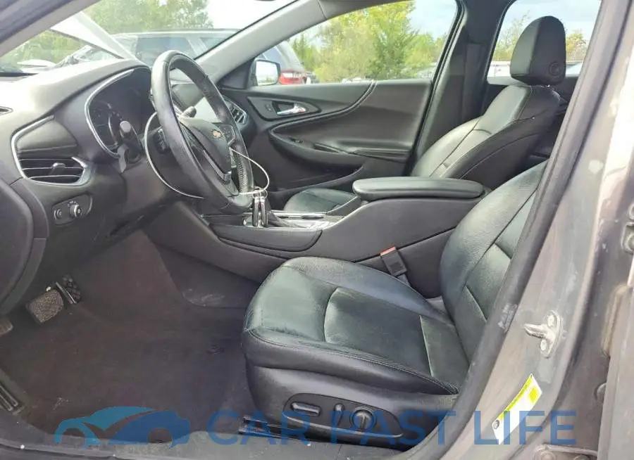 1G1ZD5ST4JF137272# 7