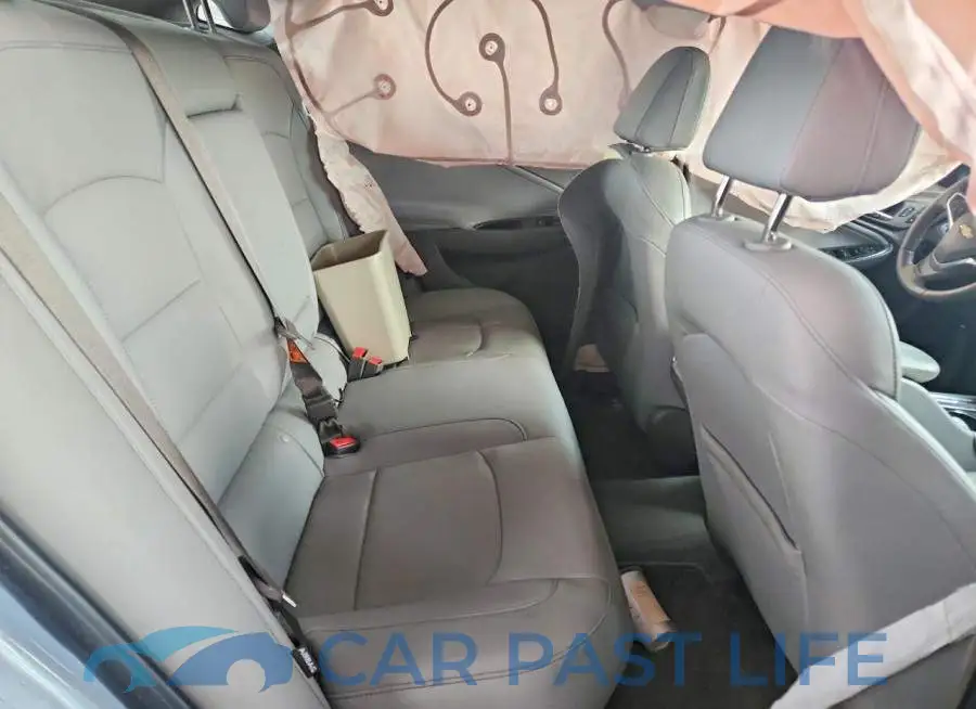 1G1ZE5SX6JF124524# 10