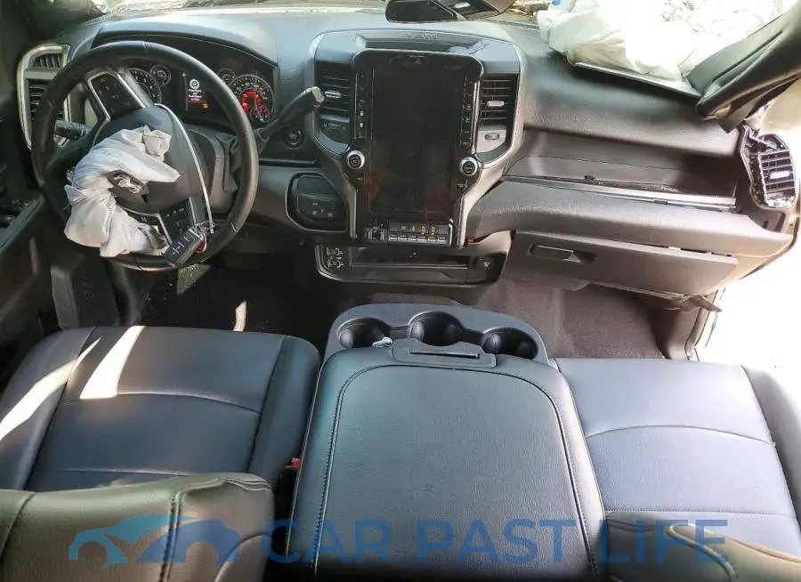 3C6UR5CJ2SG507707# 8