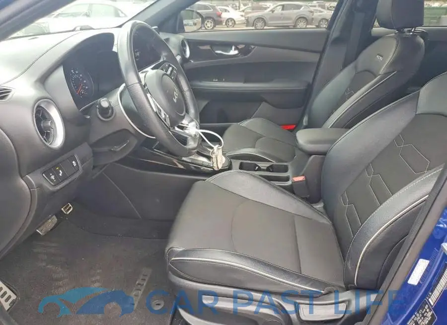 3KPF54AD2RE774517# 7