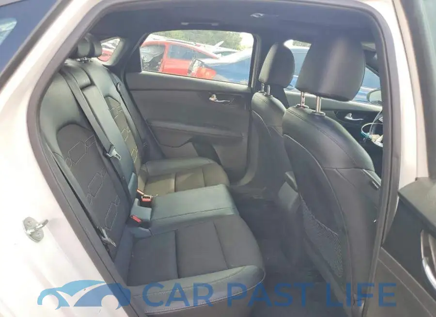 3KPF54AD5RE718099# 10
