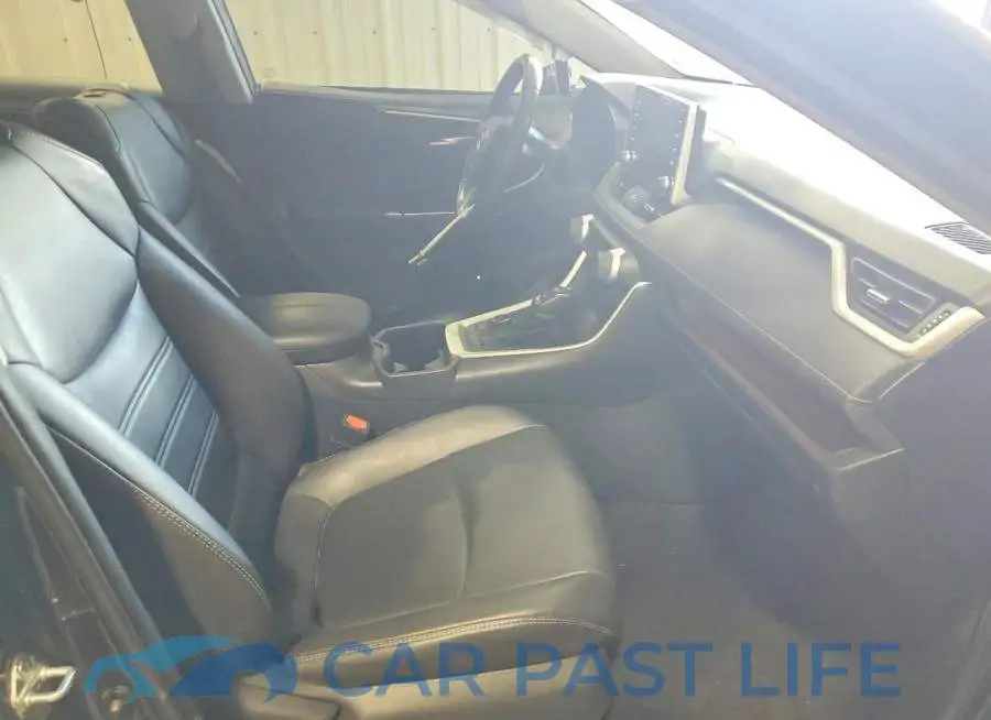 2T3DWRFV8KW031552# 7