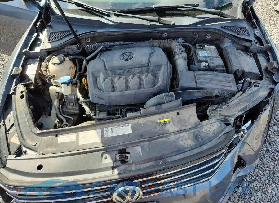 1VWLA7A38KC001312# 11