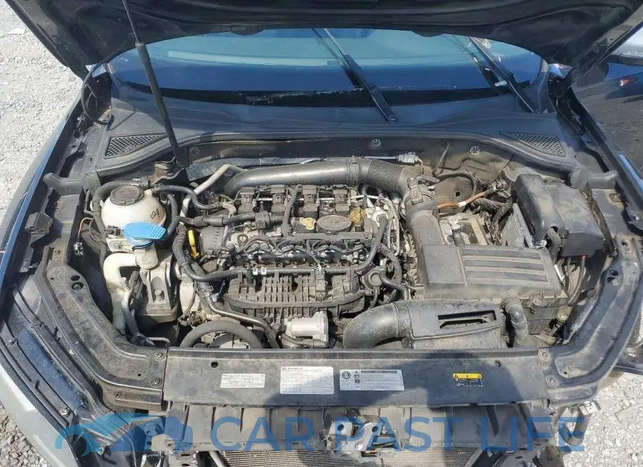 1VWLA7A38KC005618# 11