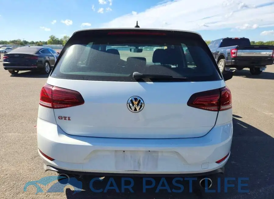 3VW5T7AU2KM009822# 6