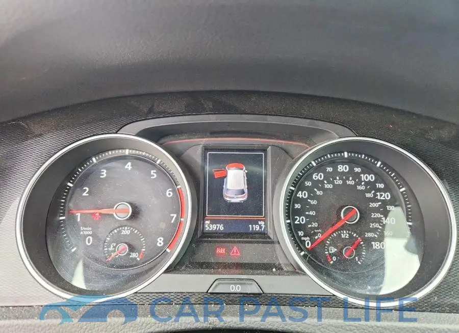 3VW5T7AU9HM067077# 9