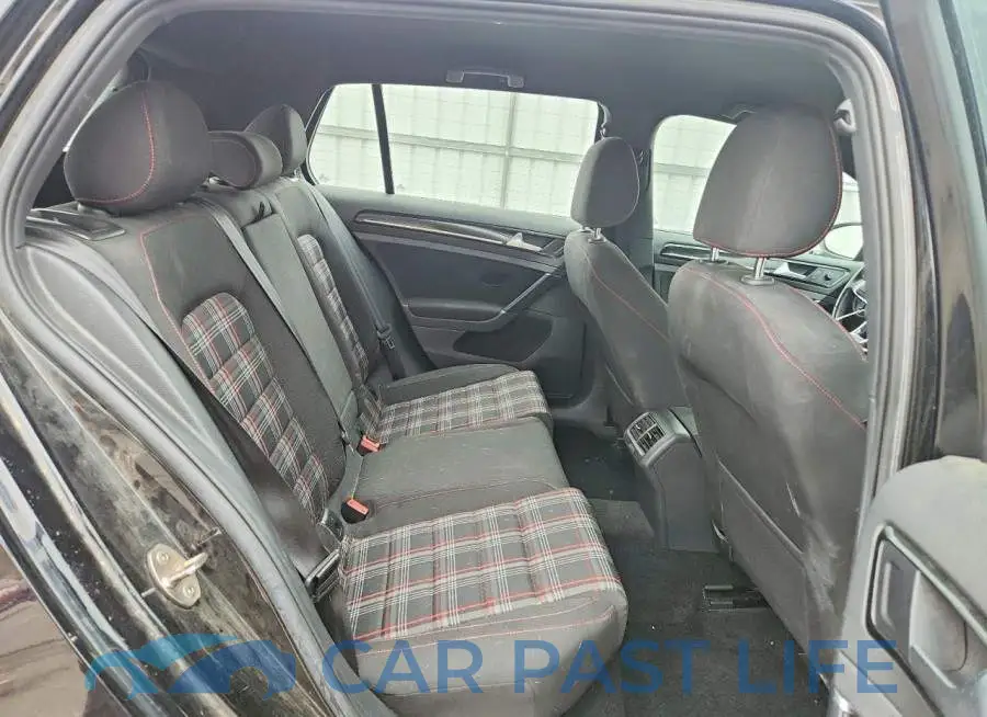 3VW5T7AU9HM067077# 10