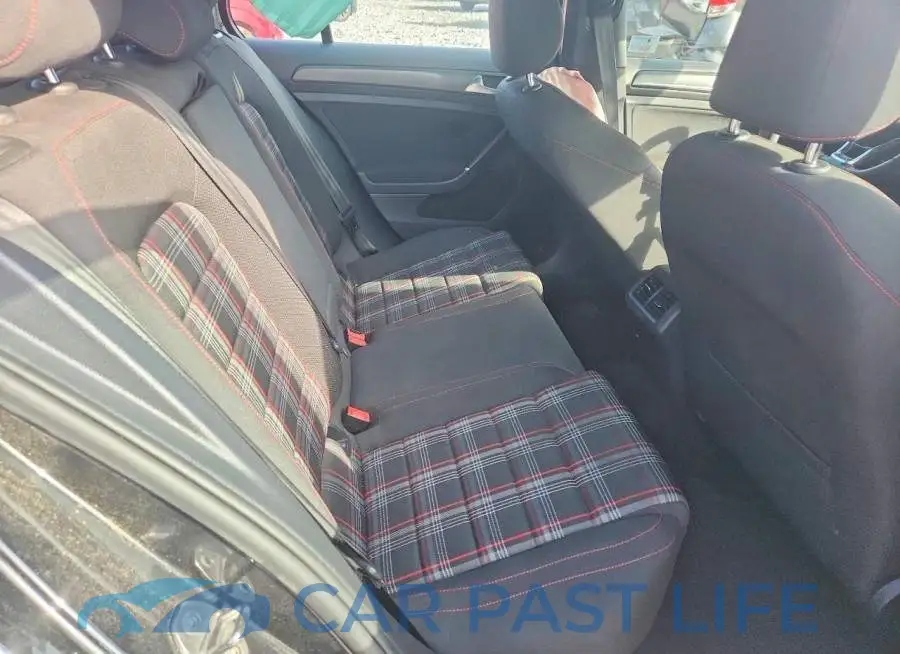 3VW6T7AU6KM018561# 10