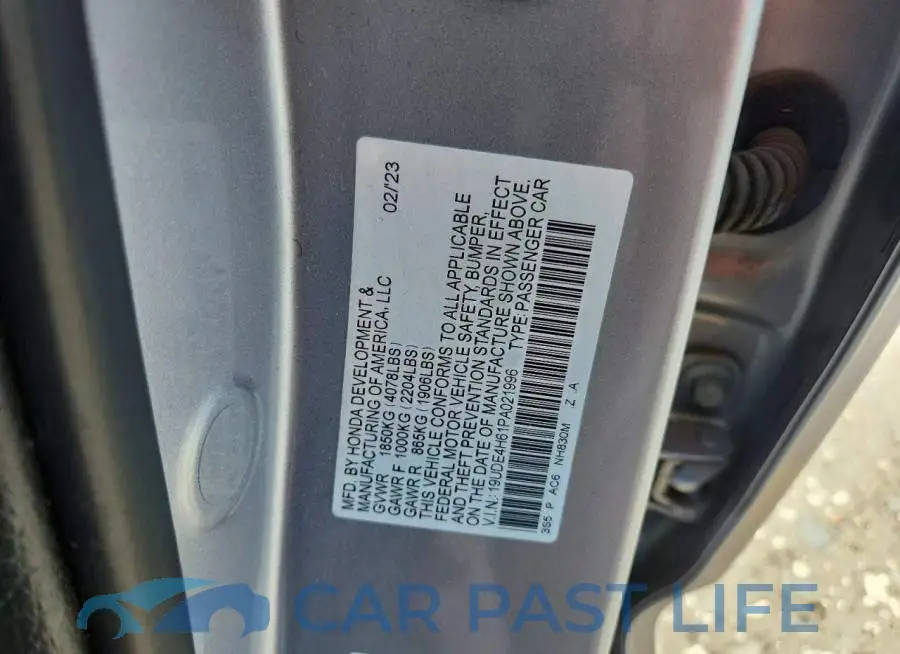 19UDE4H61PA021996# 12