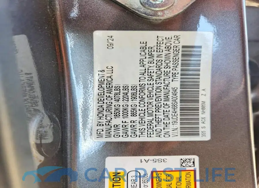 19UDE4H68SA004945# 12