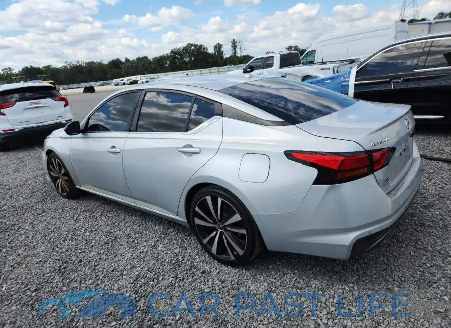 1N4BL4CV4LC233001# 2