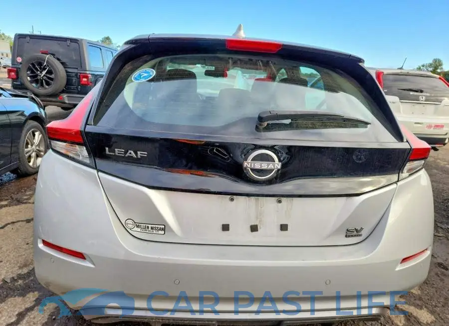 1N4CZ1CV8SC550618# 6