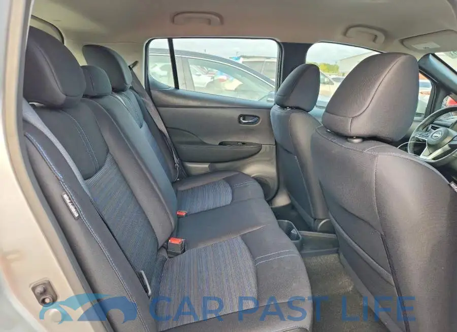 1N4CZ1CV8SC550618# 10