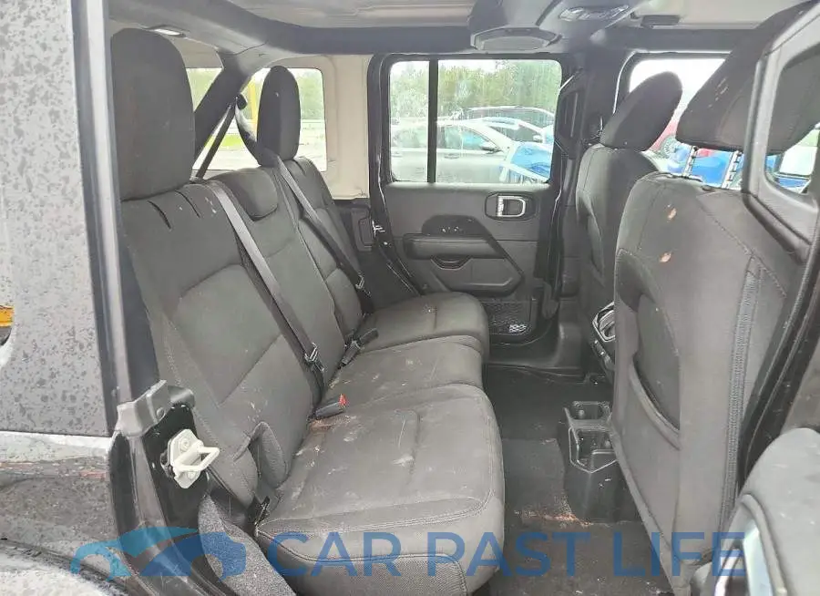1C4HJXEN9PW693106# 11