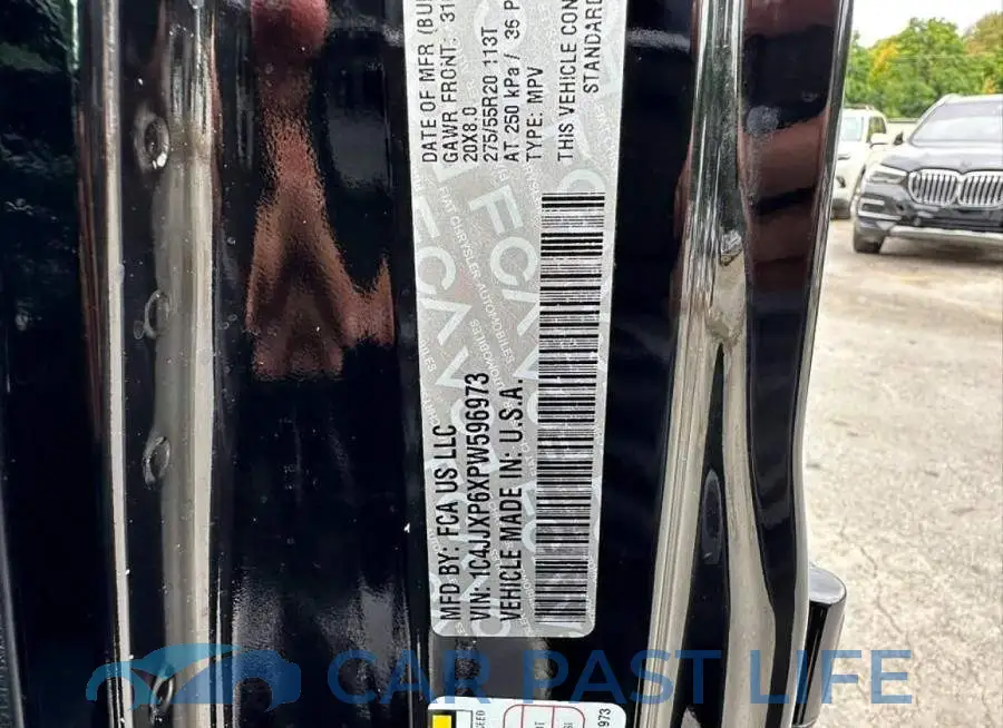 1C4JJXP6XPW596973# 10