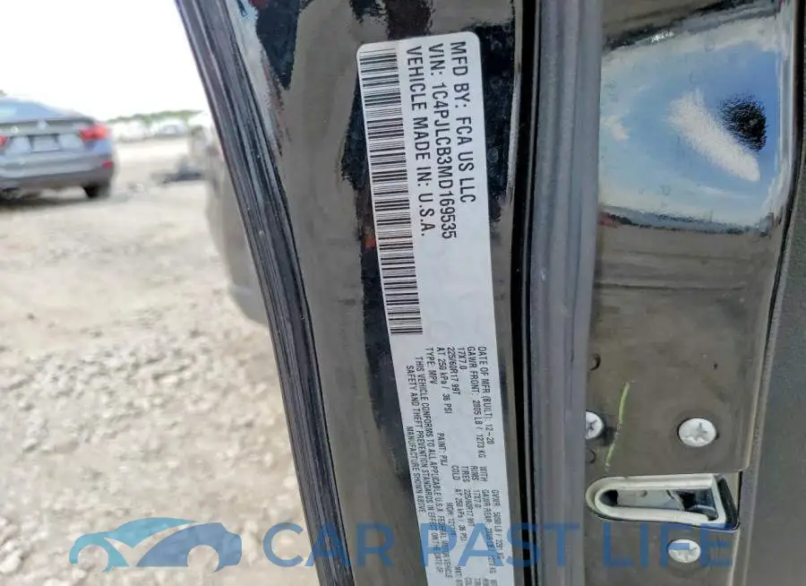 1C4PJLCB3MD169535# 13