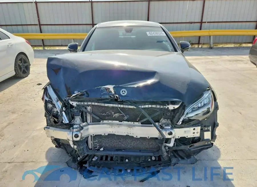 W1KWJ8DB7MG068896# 5