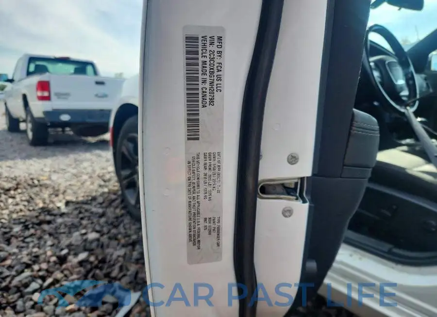 2C3CDXBG7NH207982# 12
