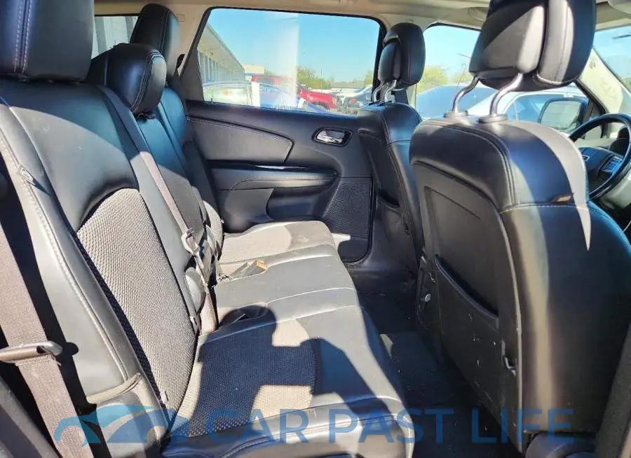 3C4PDCGB3LT266647# 11