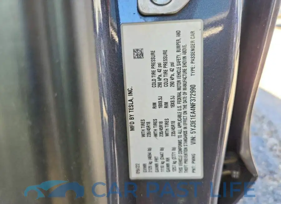 5YJ3E1EA4NF372990# 13