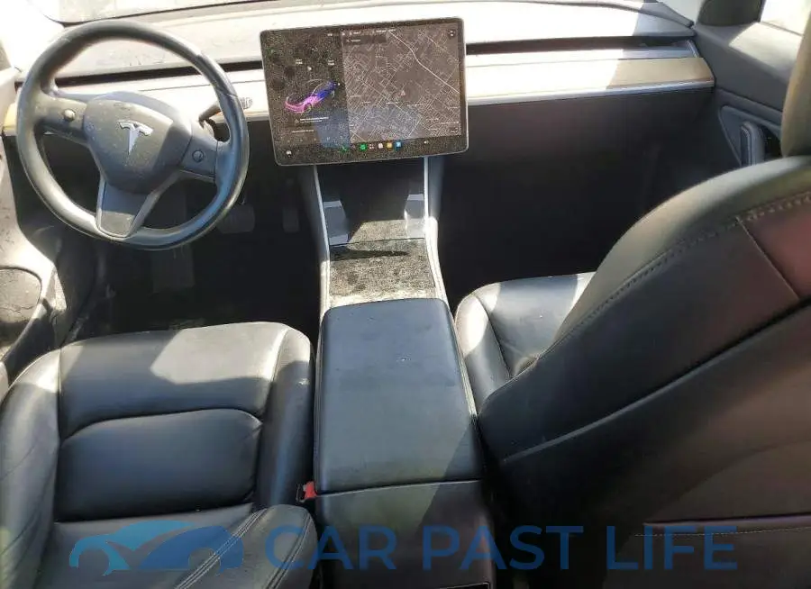 5YJ3E1EB3KF194204# 8