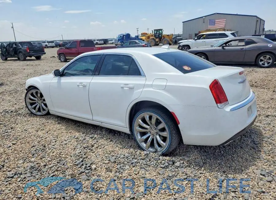 2C3CCAAG8HH668257# 2