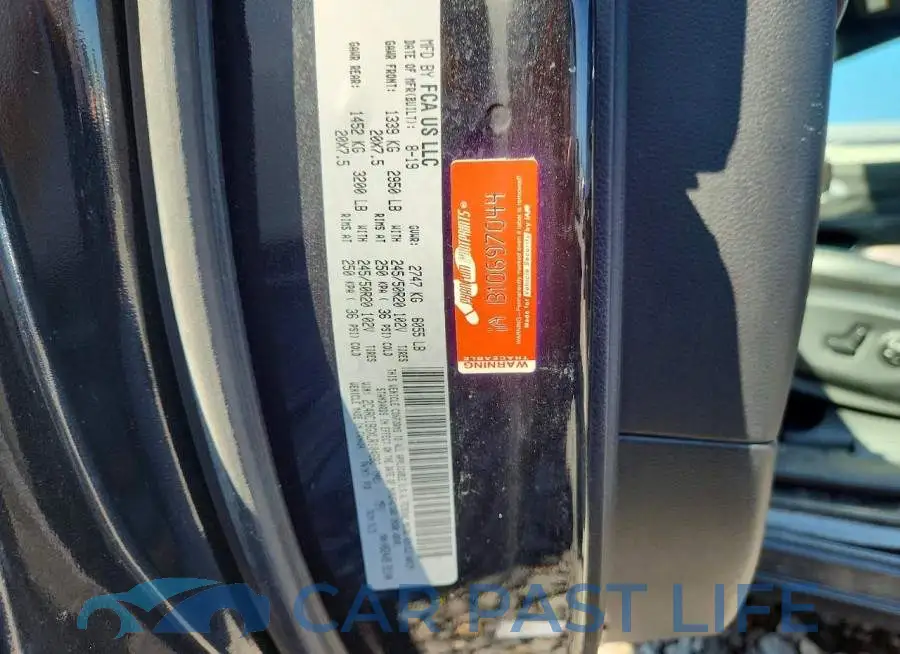 2C4RC1BGXLR104682# 13