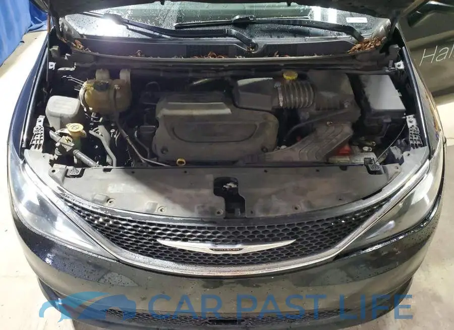 2C4RC1DG1MR516729# 12