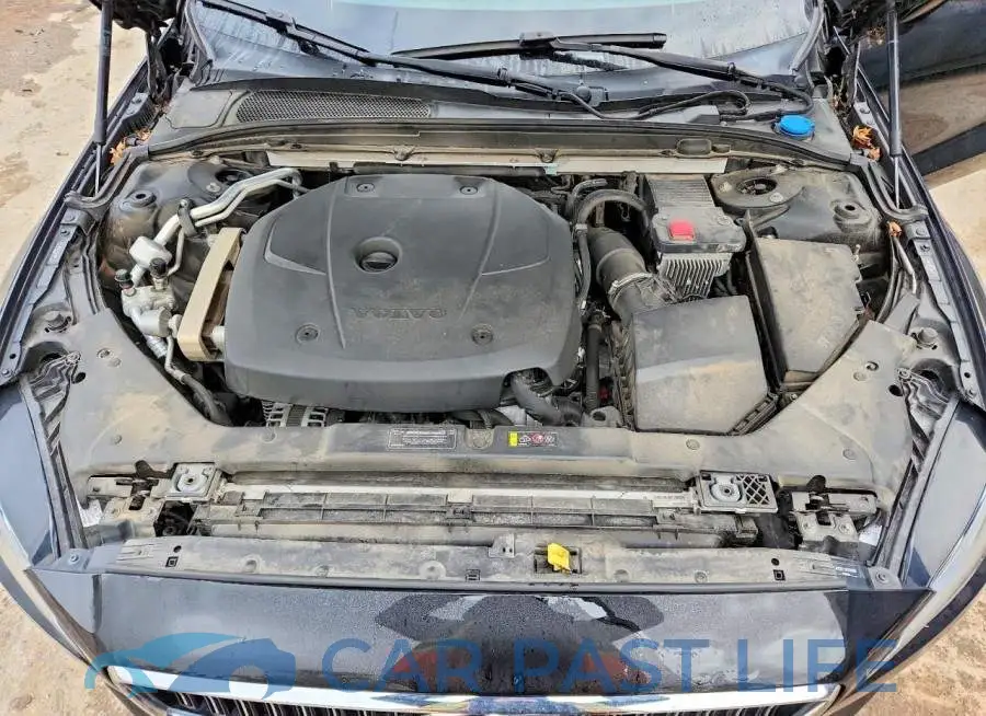 7JR102FL1KG014888# 11