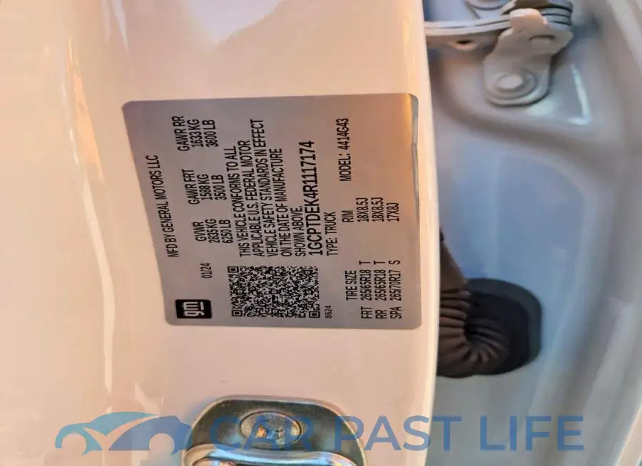 1GCPTDEK4R1117174# 12