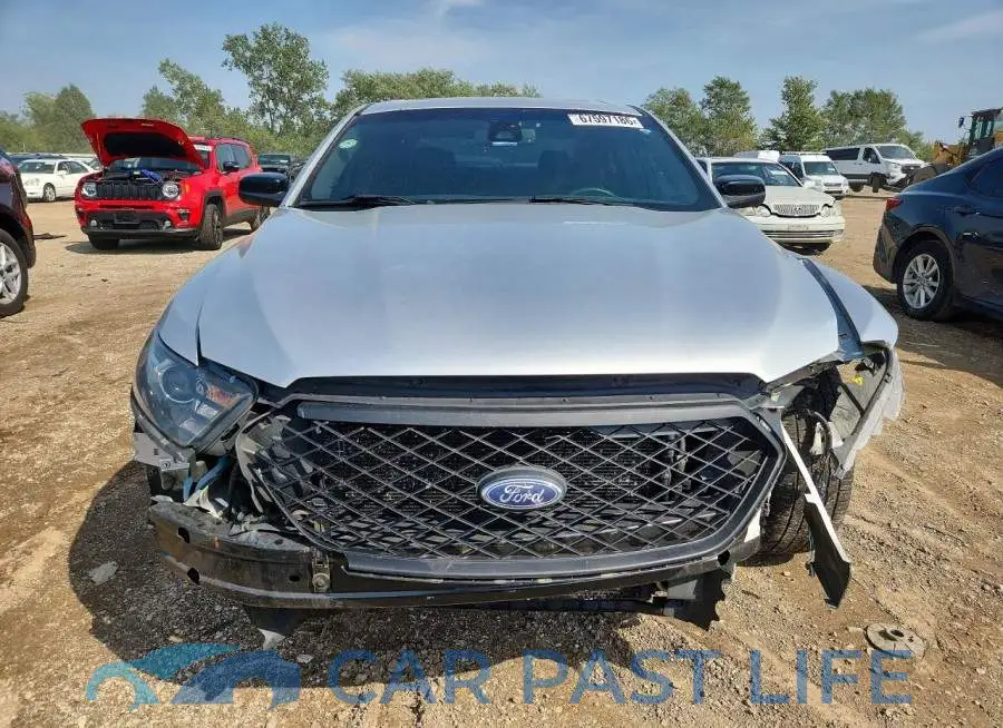 1FAHP2KT2KG110940# 5
