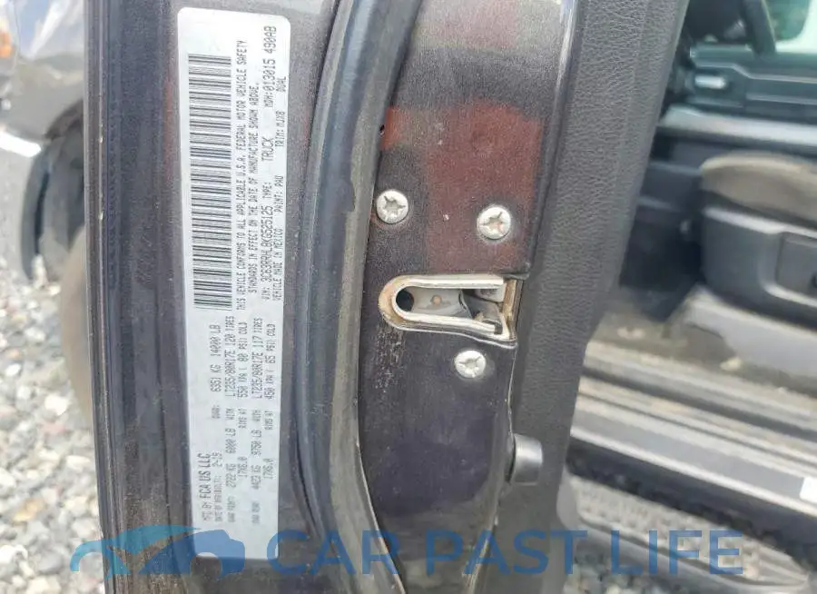 3C63RRHL8KG525125# 12