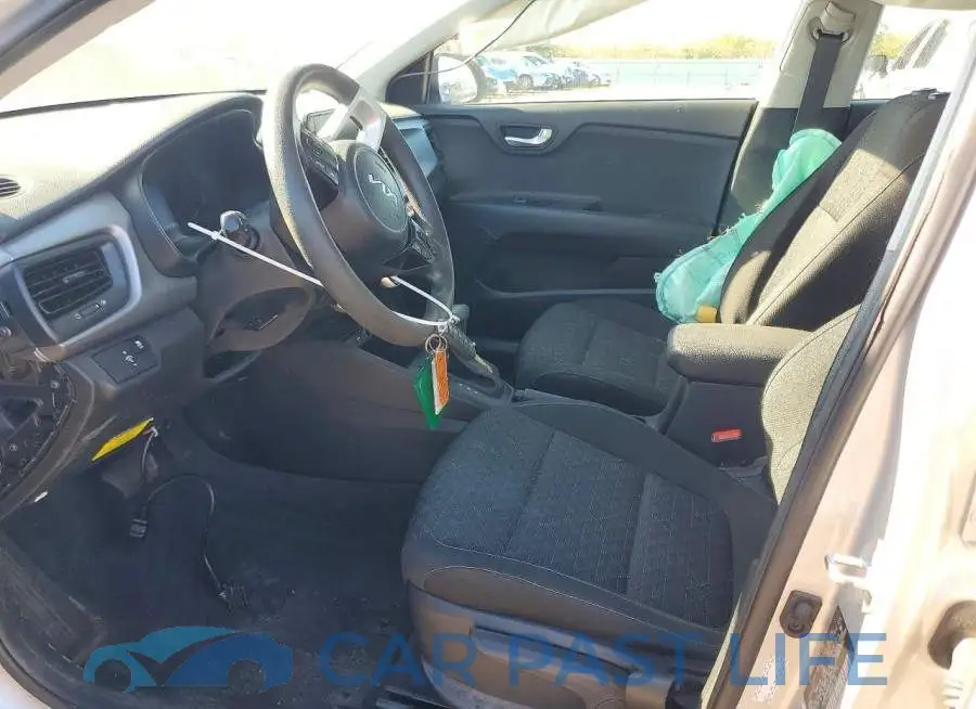 3KPA25AD8PE560735# 7