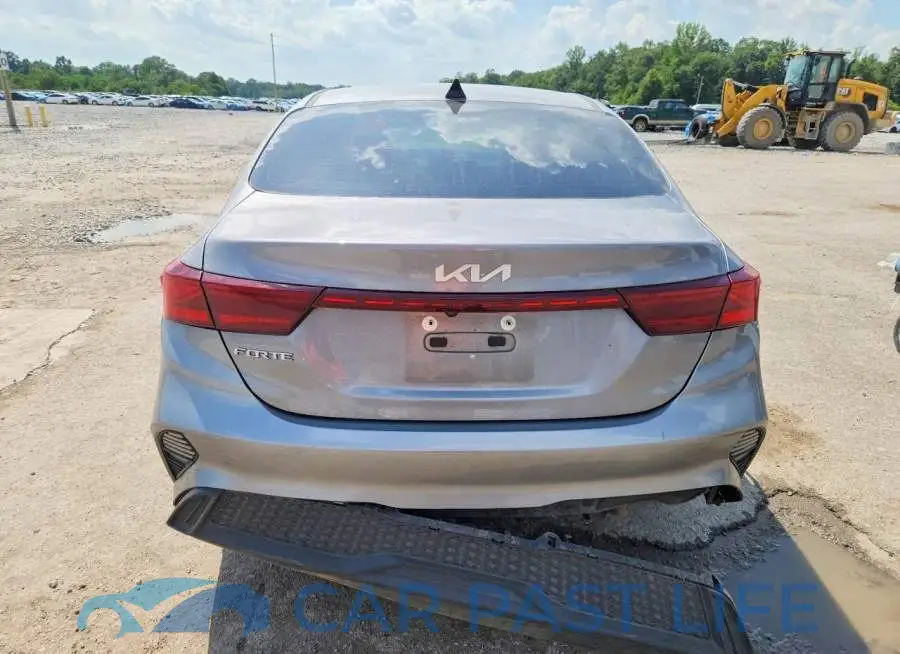 3KPF24AD2RE698130# 6