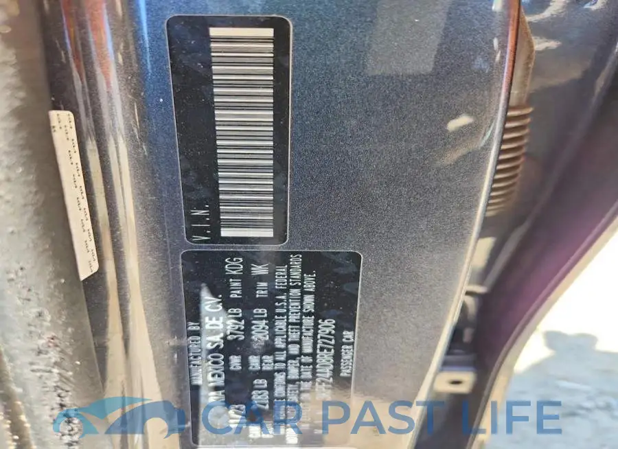 3KPF24AD8RE727906# 12