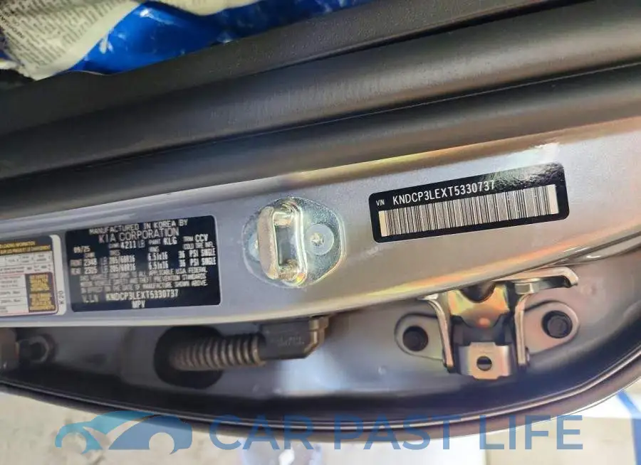 KNDCP3LEXT5330737# 13