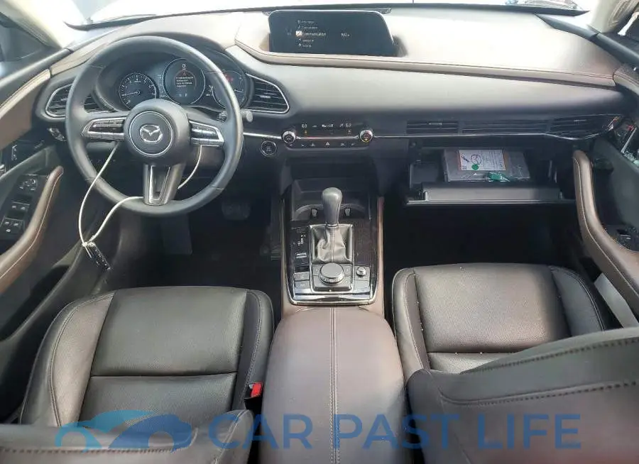 3MVDMBDY0PM508427# 8