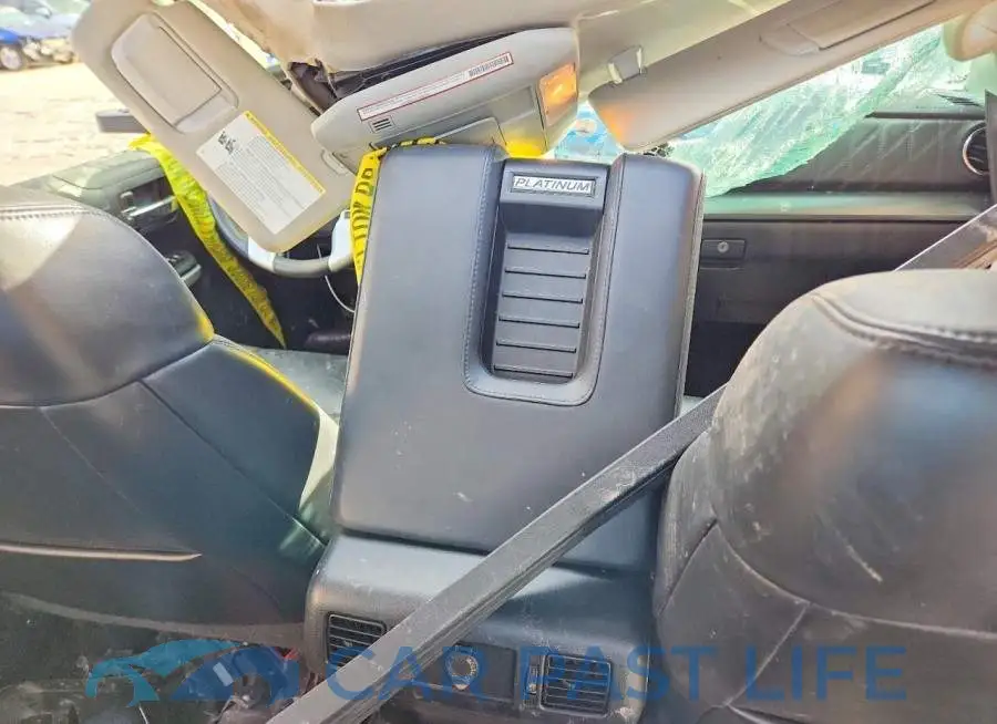 5TFAY5F16LX952300# 8