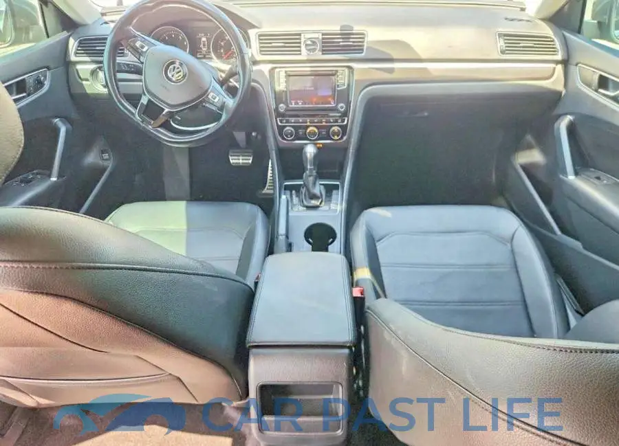 1VWDT7A35HC064827# 8