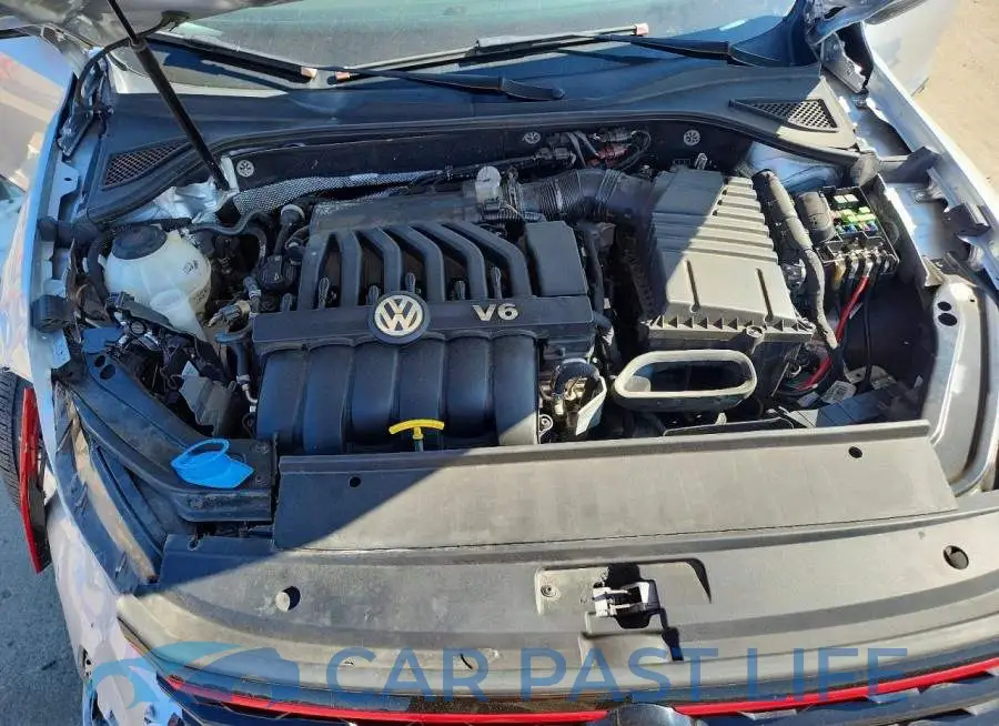 1VWJM7A39JC050533# 11