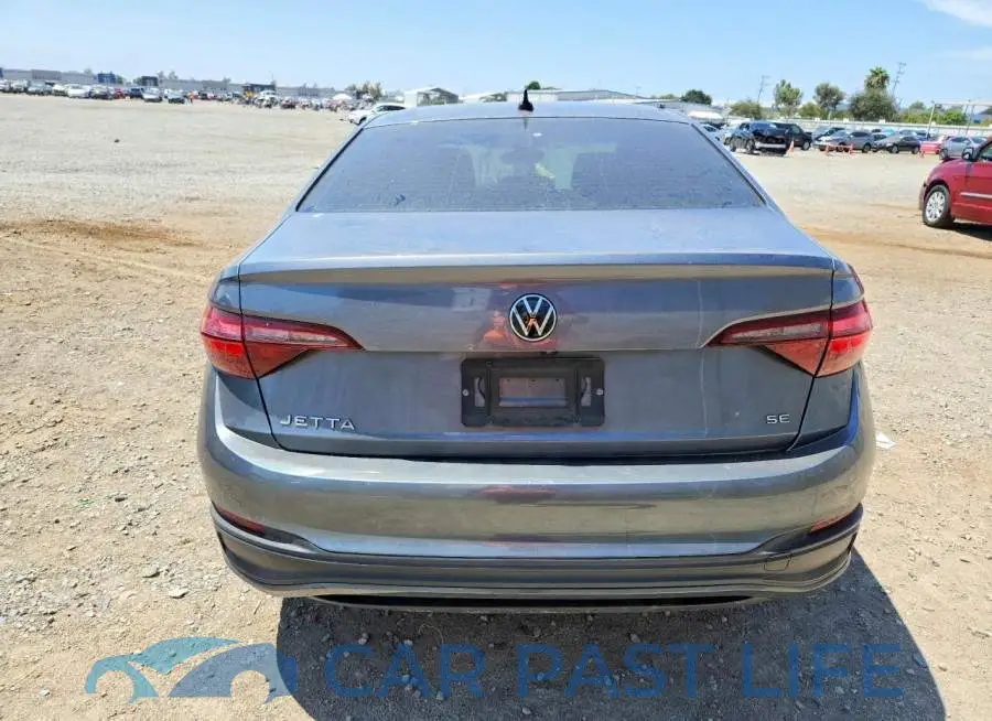 3VW7M7BU5NM005384# 6